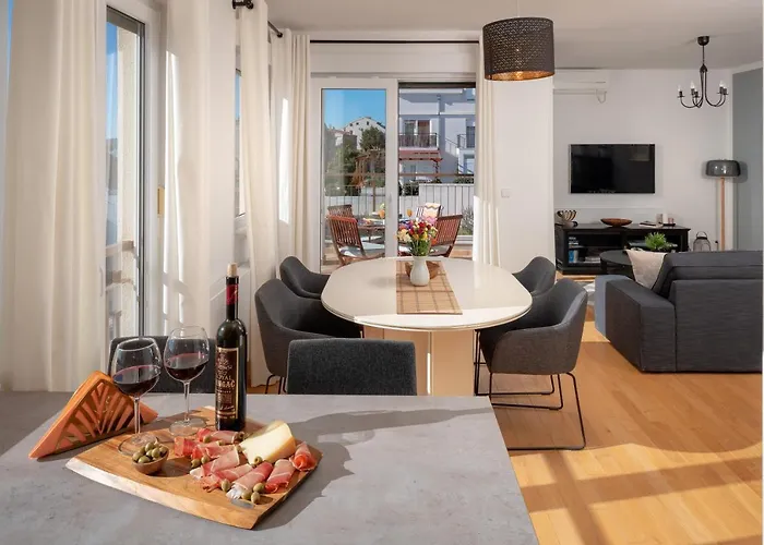 アパート Sun Hills スプリト