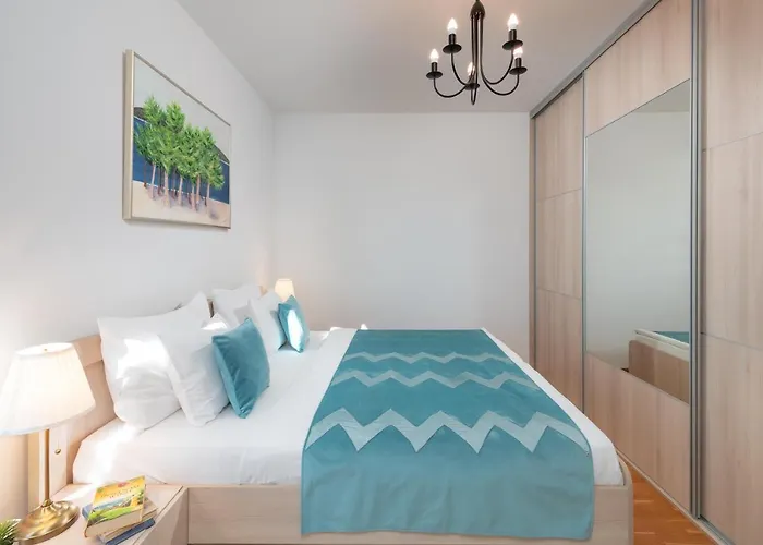 Sun Hills アパート *