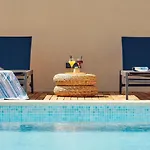 Sun Hills Apartament