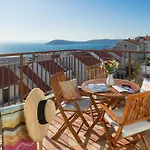 Sun Hills Apartament